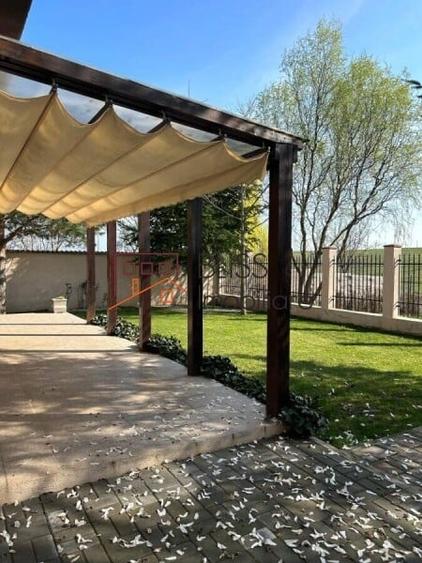 Casă cu 5 camere cu Garaj în Pipera