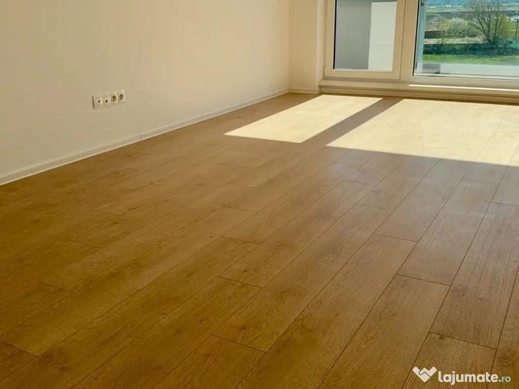 Apartament cu 2 camere decomandat în Chitila