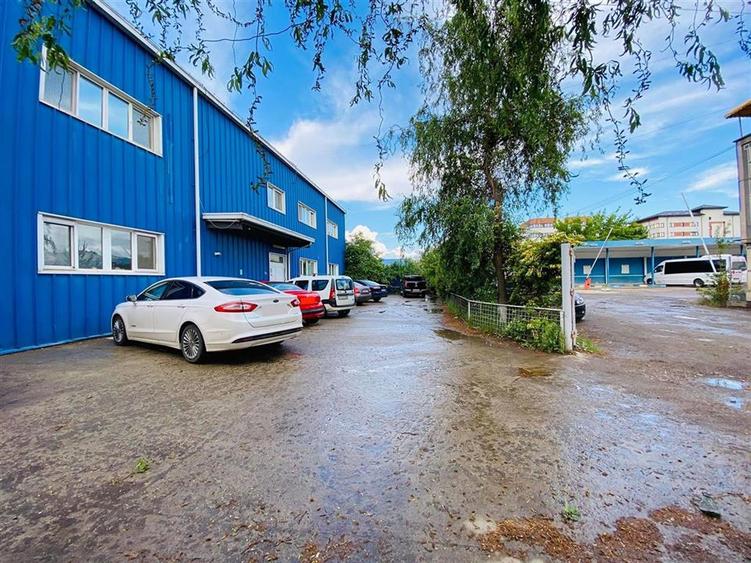 Spațiu industrial, de 1,000 mp, în Baza 3