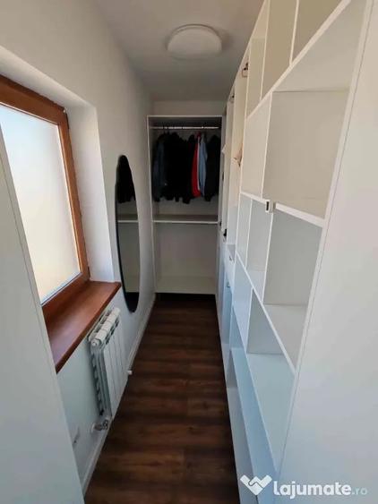 Casă cu 4 camere în Valea Lupului