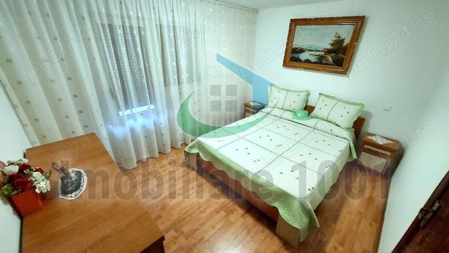 Casă cu 6 camere cu Teren 1061 Mp în Săcălășeni