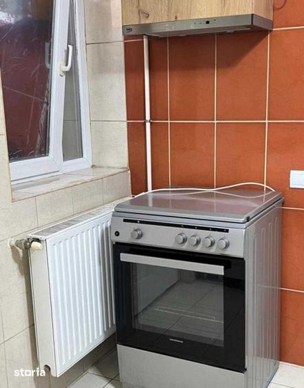 Casă cu 2 camere semidecomandat cu Teren 90 Mp în Ferentari