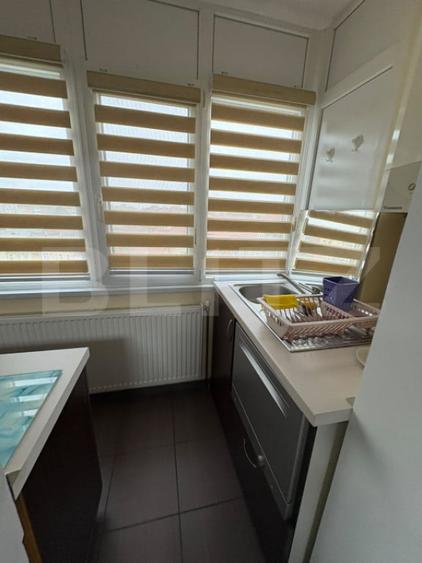 Apartament cu 3 camere decomandat în Lunei