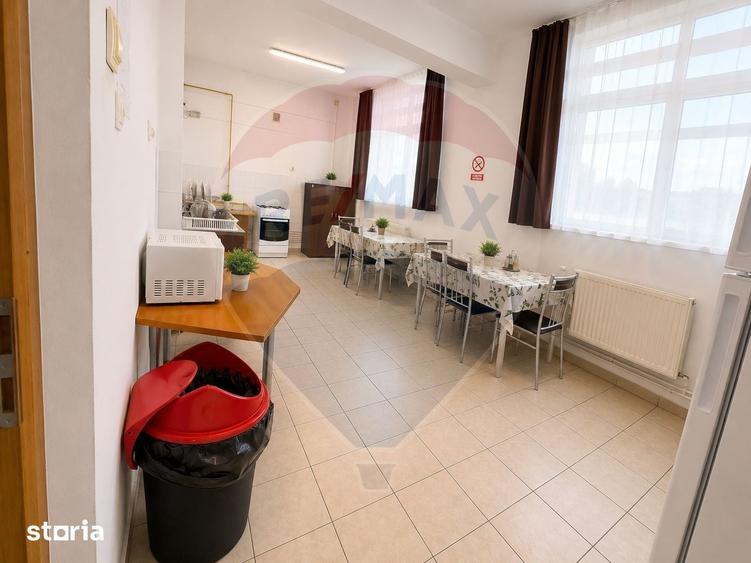 Spațiu comercial, de 200 mp, în Bartolomeu