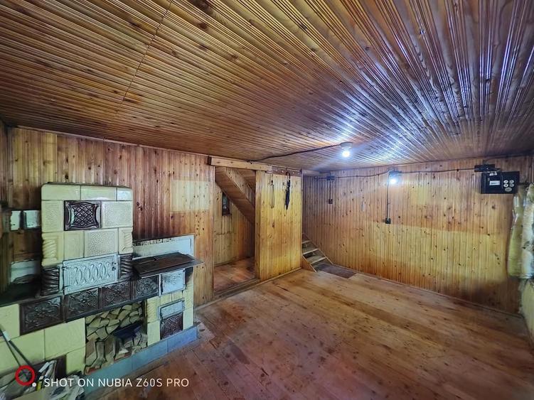 Casă cu Teren 200 Mp în Central
