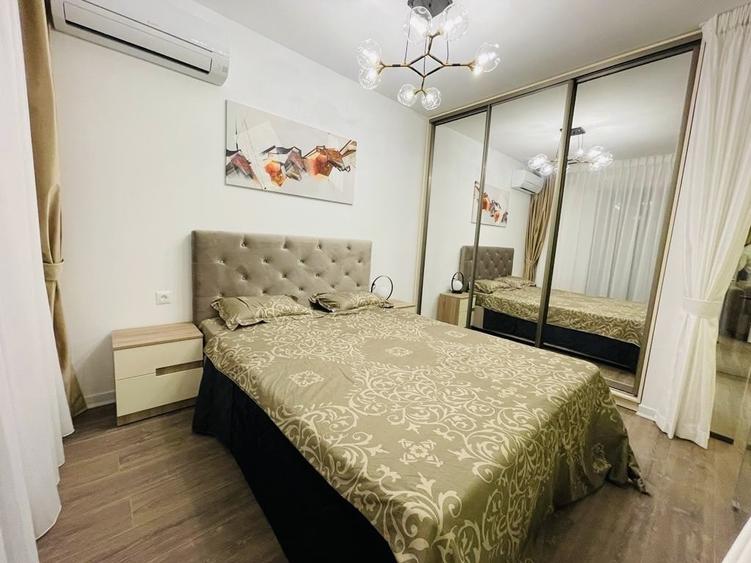 Apartament cu 2 camere semidecomandat, mobilat în Pipera