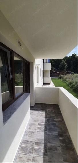 Apartament cu 2 camere decomandat în Trivale