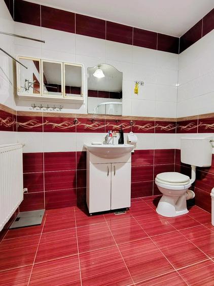 Casă cu Teren 830 Mp în Central