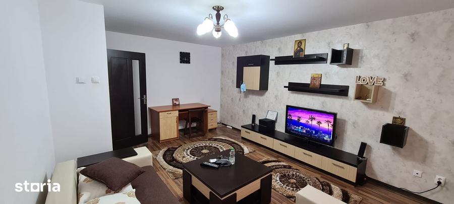 Mall Vitan, 10 min. Timpuri Noi, Studio 44 mp, Renovat de la Placa, AC - 1