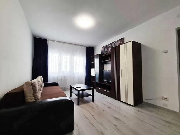 Apartament cu 2 camere semidecomandat în Malu Roșu
