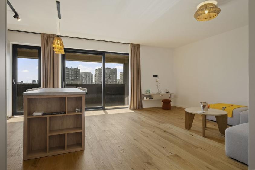 Apartament cu 3 camere decomandat, mobilat în Aviației