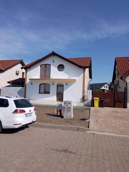Casă cu 4 camere în Nădab