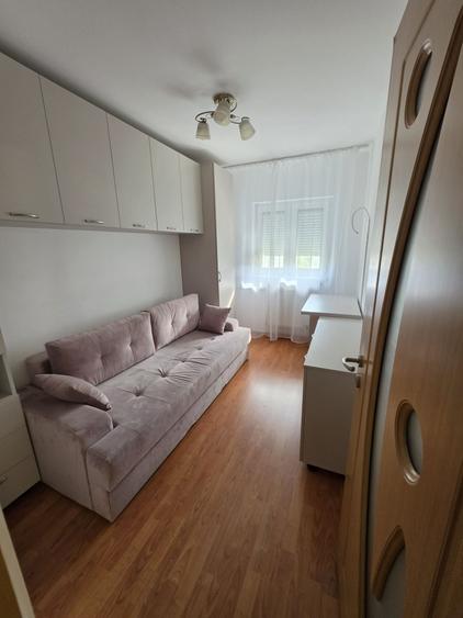 Inchiriere apartament 3 camere 9 Mai - 3