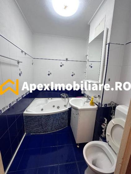 Apartament cu 3 camere decomandat în Giurgiului