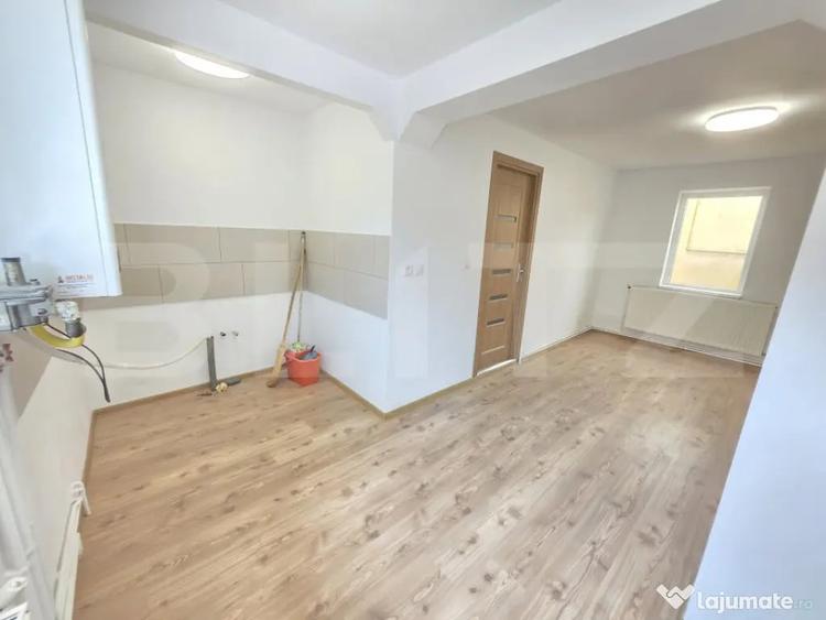 Casă cu 3 camere cu Teren 200 Mp în Unirii