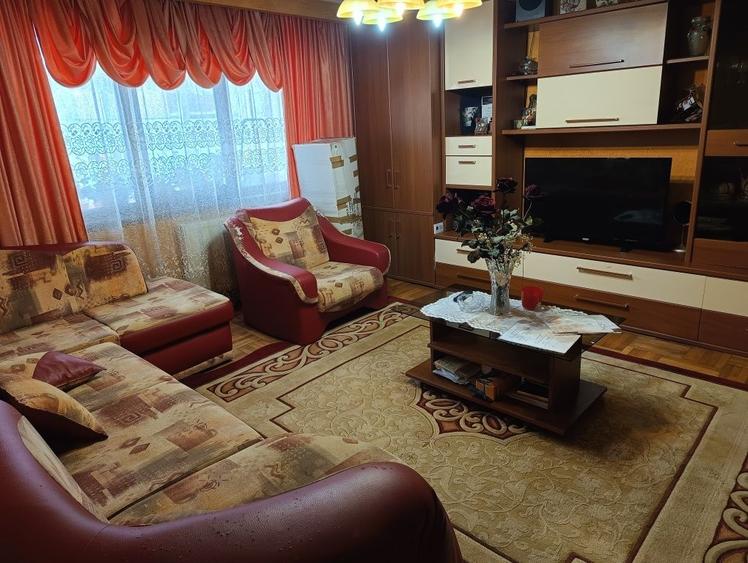 Apartament cu 3 camere decomandat în Exercițiu