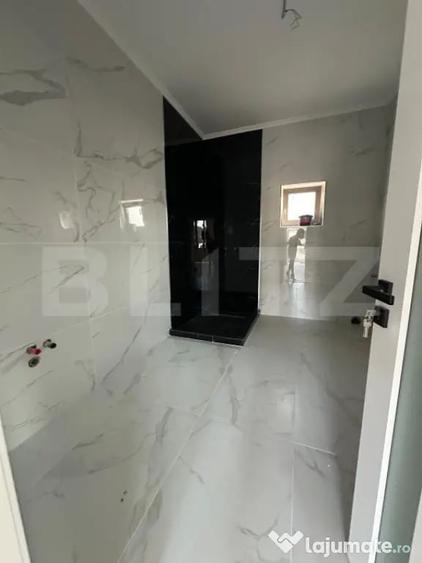 Casă cu 4 camere cu Teren 500 Mp în Central
