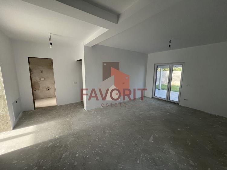 Duplex cu 4 camere cu Canalizare în Giroc