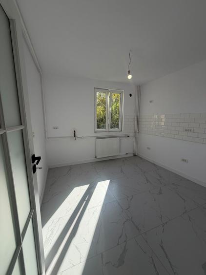 Apartament cu 2 camere decomandat în 1 Decembrie 1918