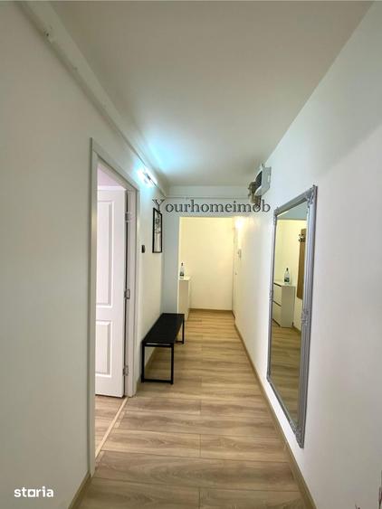 Apartament cu 2 camere semidecomandat în Craiovița Nouă
