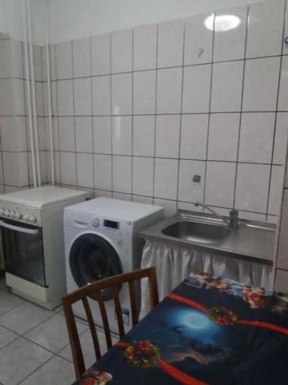 Garsonieră decomandată în Ștefan cel Mare