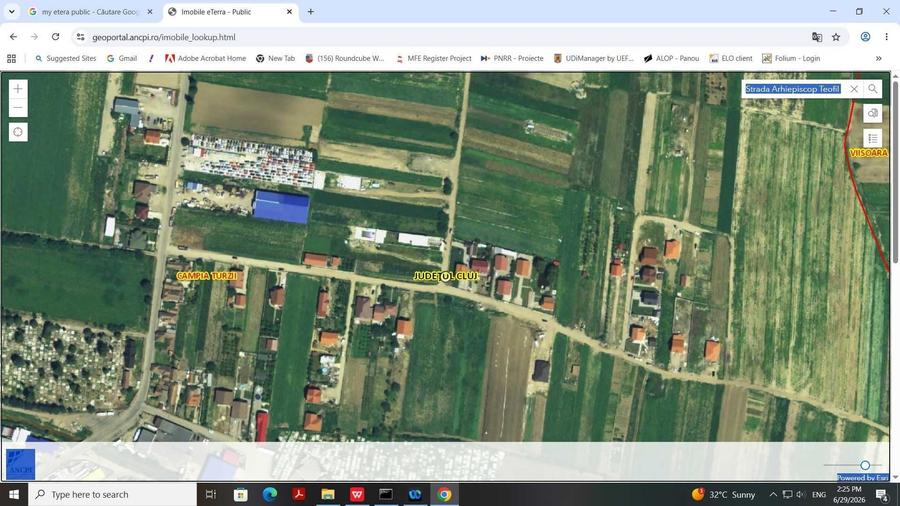 Teren de 3000 mp, în Central