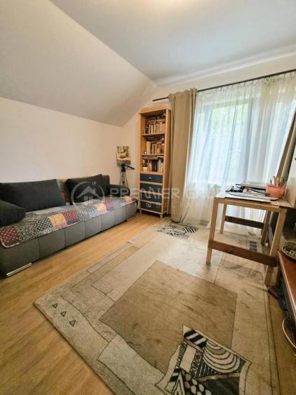 Casă individuală cu 5 camere cu Piscina în Valea Lupului