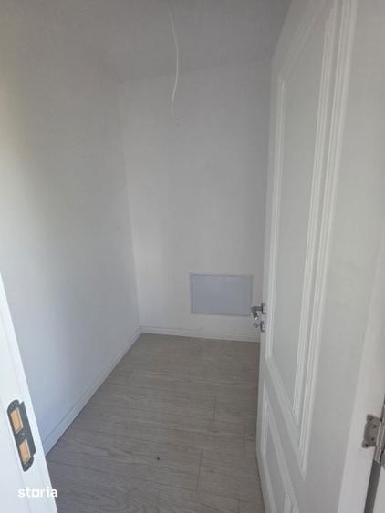 Vanzare Vila Individuala/Cristalului/5 camere id nr 54 - 17