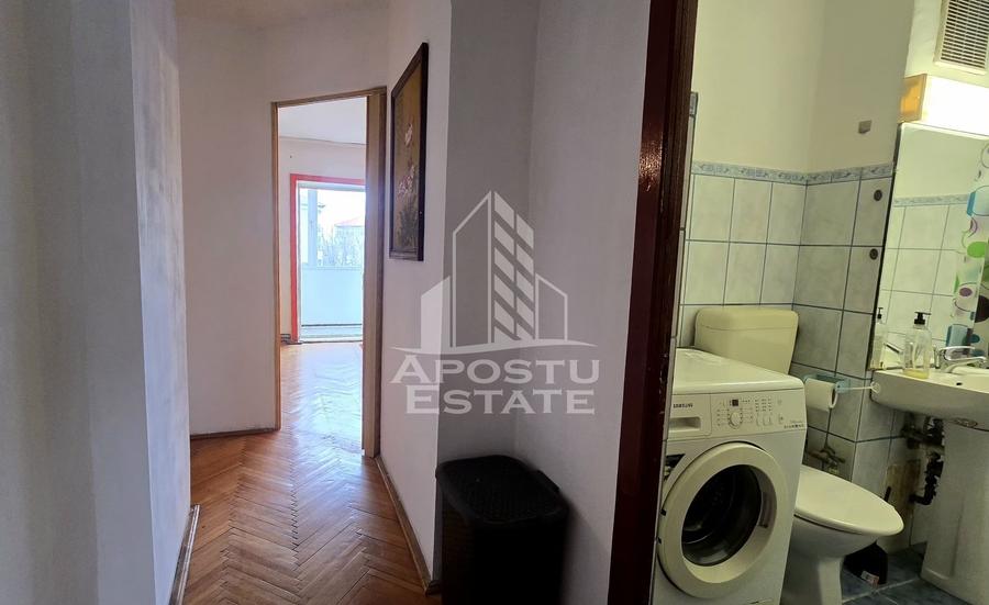 Apartament cu 2 camere decomandat în Bucovina
