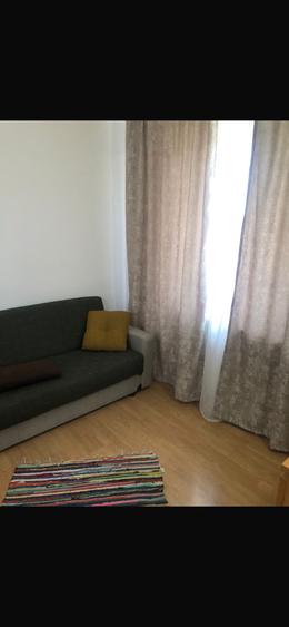 Apartament cu 2 camere, mobilat în Brotăcei