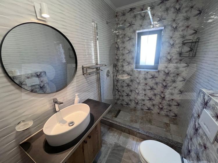 Apartament cu 2 camere semidecomandat, mobilat în Dâmbul Rotund