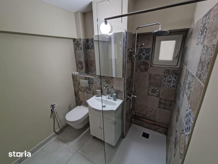 Apartament cu 3 camere semidecomandat, mobilat în Lăpuș Argeș