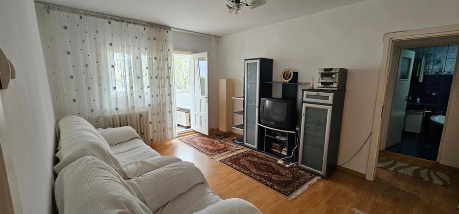 Apartament cu 2 camere semidecomandat în Militari
