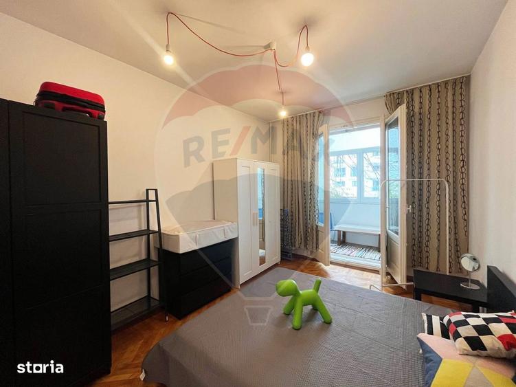 Apartament cu 2 camere semidecomandat în Tei