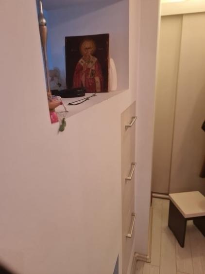Apartament cu 2 camere semidecomandat în Centru Civic