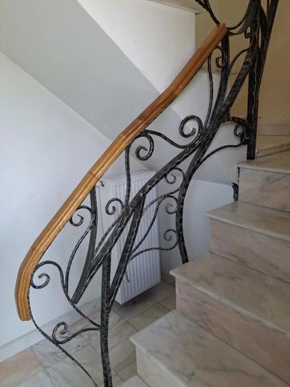 Casă cu Teren 101 Mp în Central