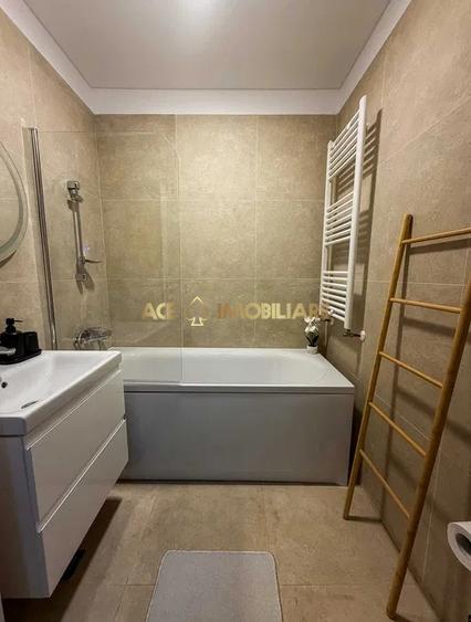 Apartament cu 2 camere decomandat, mobilat în Berceni