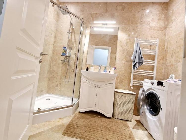 Apartament cu 3 camere decomandat, mobilat în Tomis Plus
