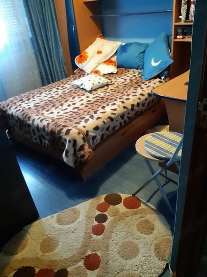 Apartament cu 2 camere decomandat în Micro 18