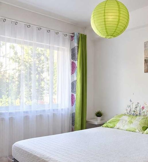 Apartament cu 3 camere decomandat în Grigorescu
