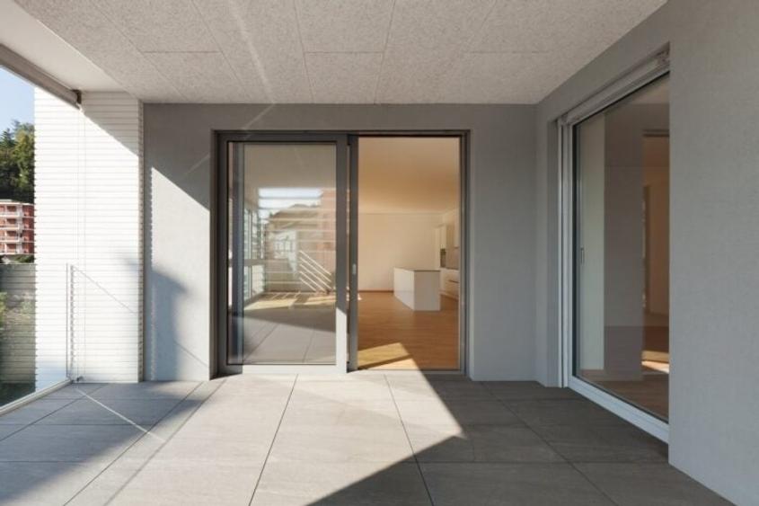 Penthouse cu 3 camere decomandat în Sud