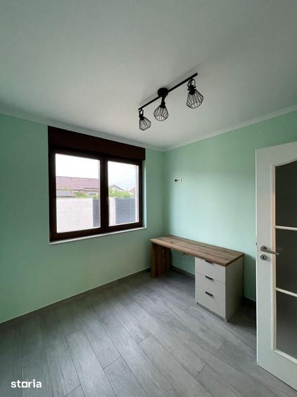 Casă cu 4 camere cu Teren 519 Mp în Ghiroda
