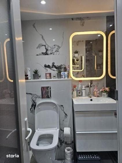 Apartament 3 camere Decomandat - 16