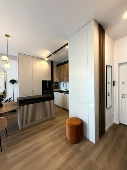 Apartament cu 3 camere decomandat în Florești