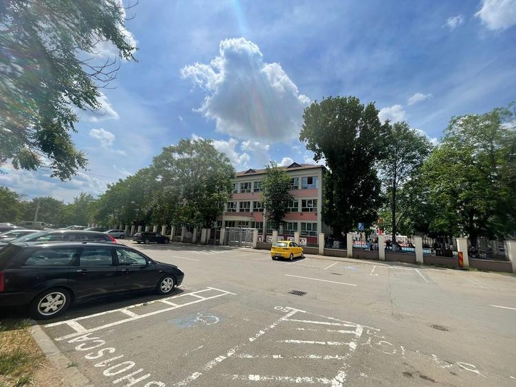 Apartament cu 2 camere în Nufărul