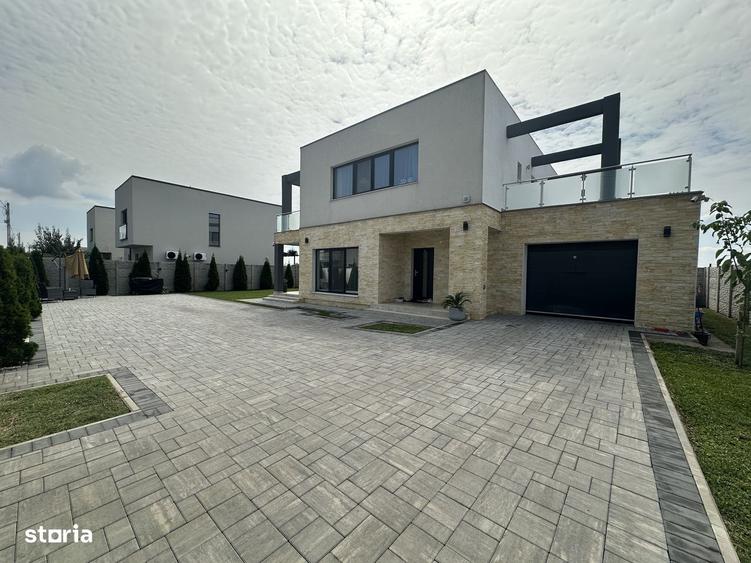Casă cu 4 camere cu Teren 600 Mp în Strejnicu