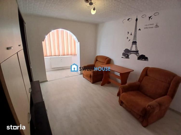 Apartament cu 2 camere decomandat în Central