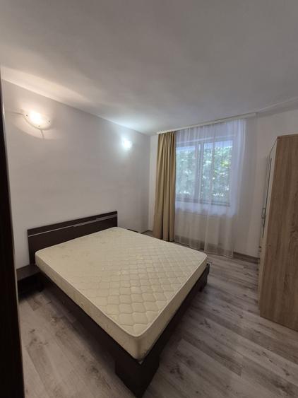 Apartament cu 2 camere decomandat în Centrul Istoric