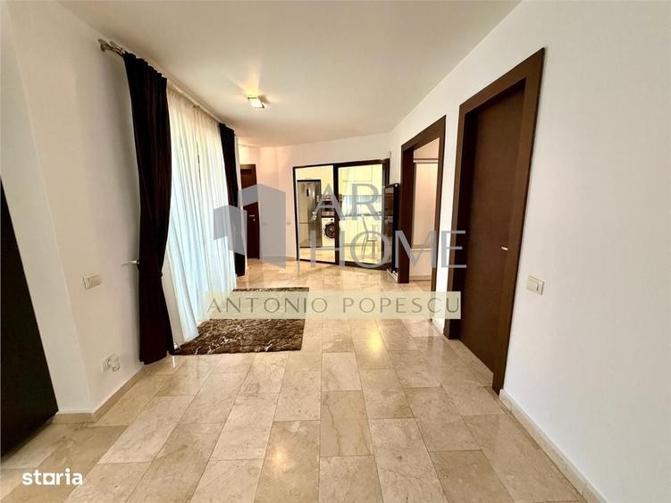 Apartament cu 3 camere în Ultracentral