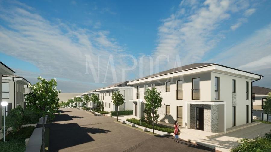 Duplex cu 4 camere cu Canalizare în Apahida
